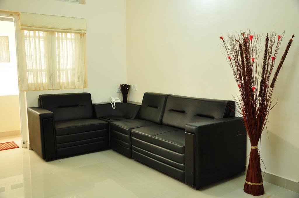 Wayanad Cliff Hotels Apartments กัลปัตตา ห้อง รูปภาพ